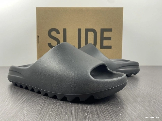 Yeezy Onyx Adidas HQ6448 Slide 0729